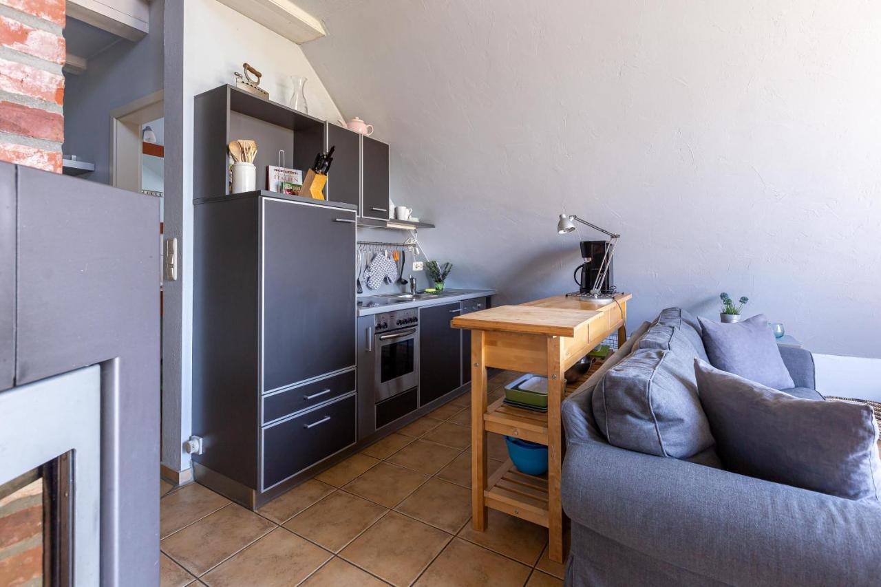 Strandhaus Wustrow - Wohnung 3 Bagian luar foto