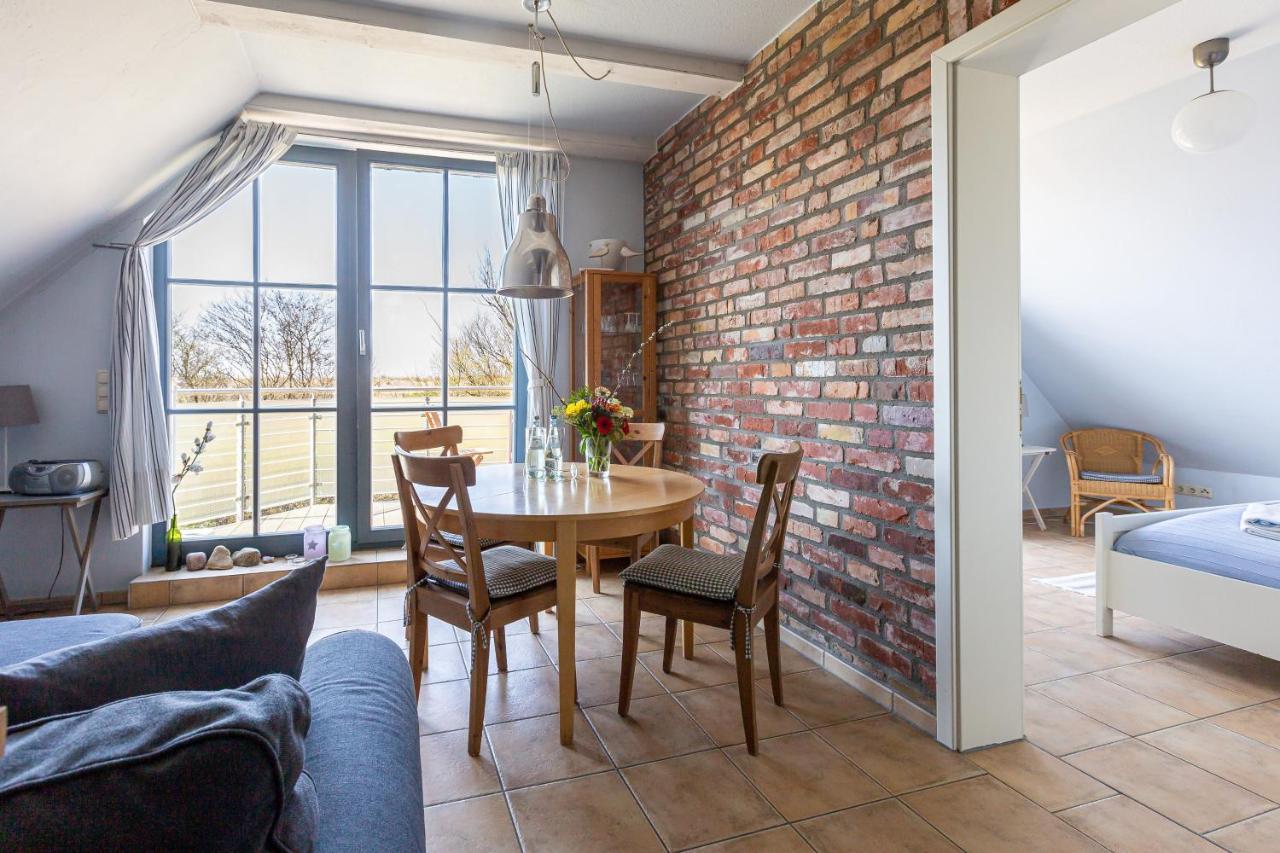 Strandhaus Wustrow - Wohnung 3 Bagian luar foto