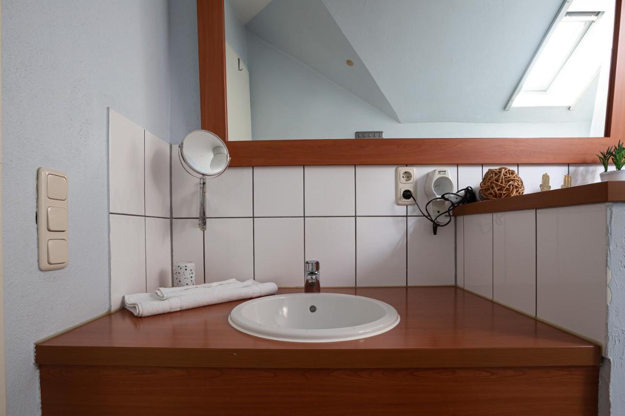 Strandhaus Wustrow - Wohnung 3 Bagian luar foto